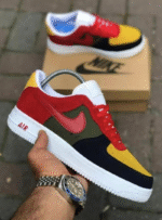 Classic Court Sneakers